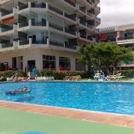 Comodoro Cristianos 301a *