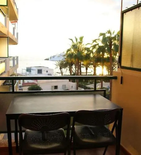 Comodoro Cristianos 301a * Los Cristianos (Tenerife)