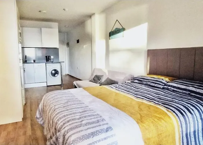 Comodoro Cristianos 301a * Los Cristianos (Tenerife)