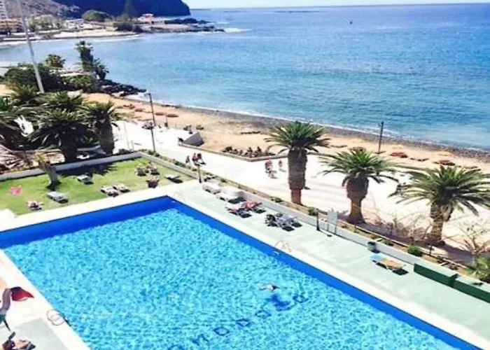 Apartamento Comodoro Cristianos 301a *